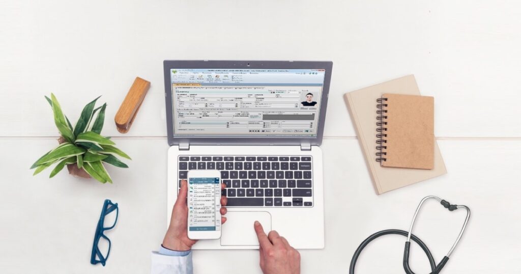 Valide a sua receita sem sair de casa, no formato que for. Digitalize ou fotografe a sua receita médica e envie pelo nosso site ou aplicativo